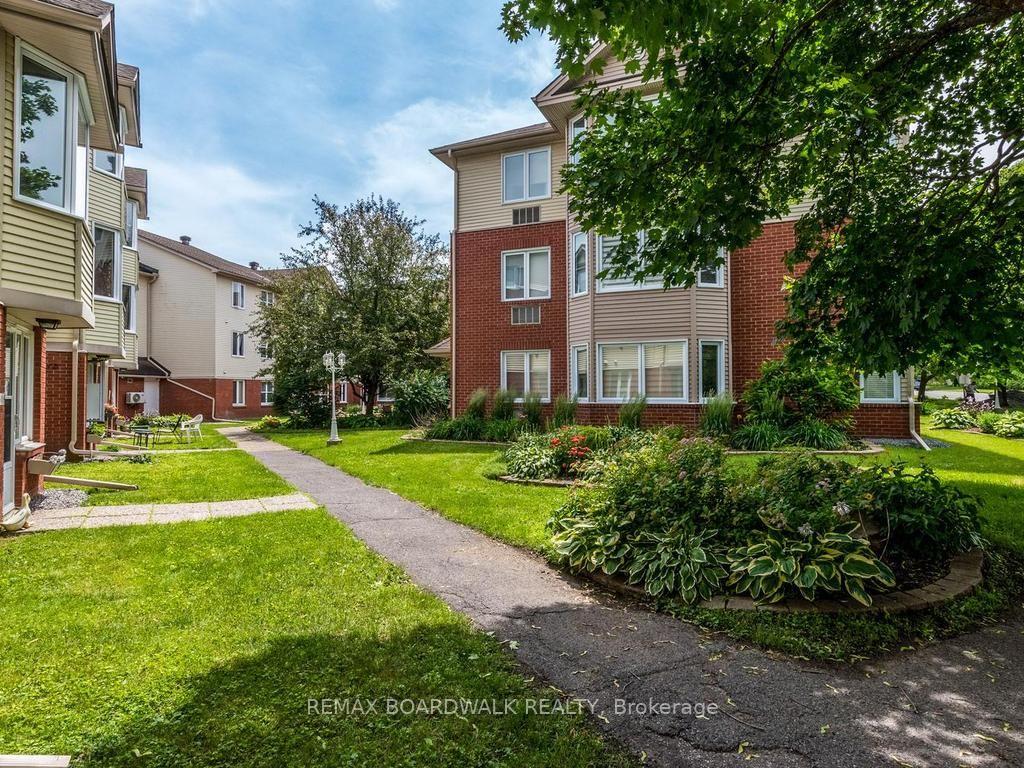 Photo 38 of Unit 339, 848 Seyton Drive, Ottawa, Westcliffe Estates — HOMEH