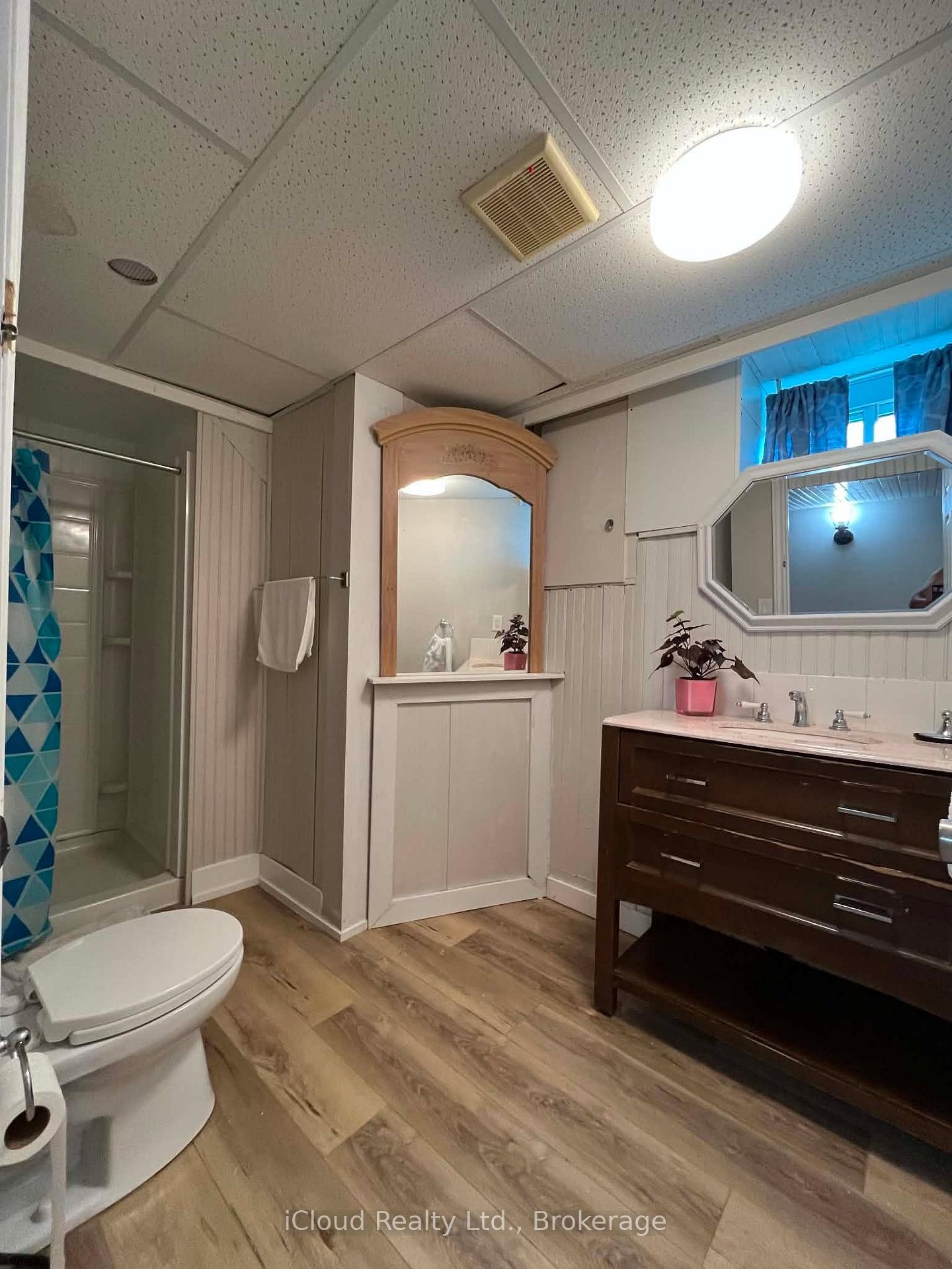 Photo 7 of 21 Warkdale Drive, St. Catharines, Burleigh Hill — HOMEH