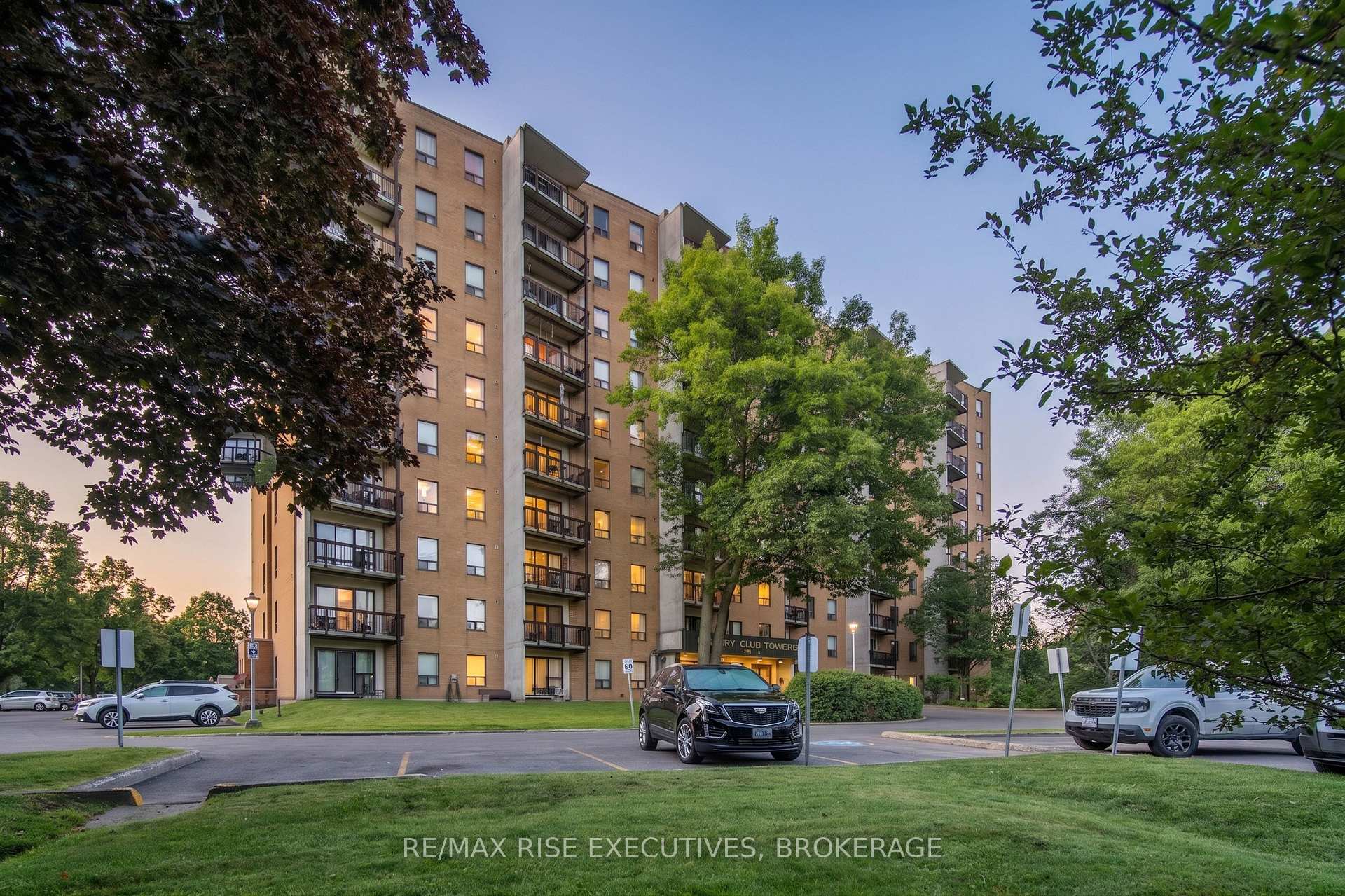 Photo 1 of Unit 310, 66 Greenview Drive, Kingston, Central City West — HOMEH
