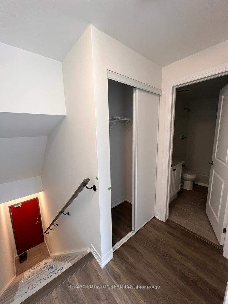 Photo 2 of Unit 1306, 2635 William Jackson Drive, Pickering, Duffin Heights — HOMEH
