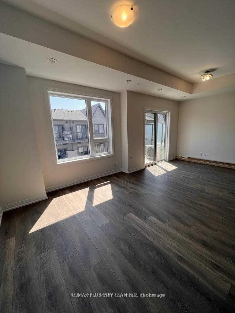 Photo 4 of Unit 1306, 2635 William Jackson Drive, Pickering, Duffin Heights — HOMEH