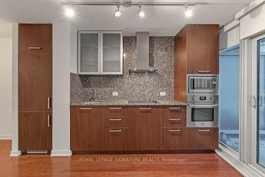 Photo 3 of Unit 311, 12 York Street, Toronto, Waterfront Communities — HOMEH