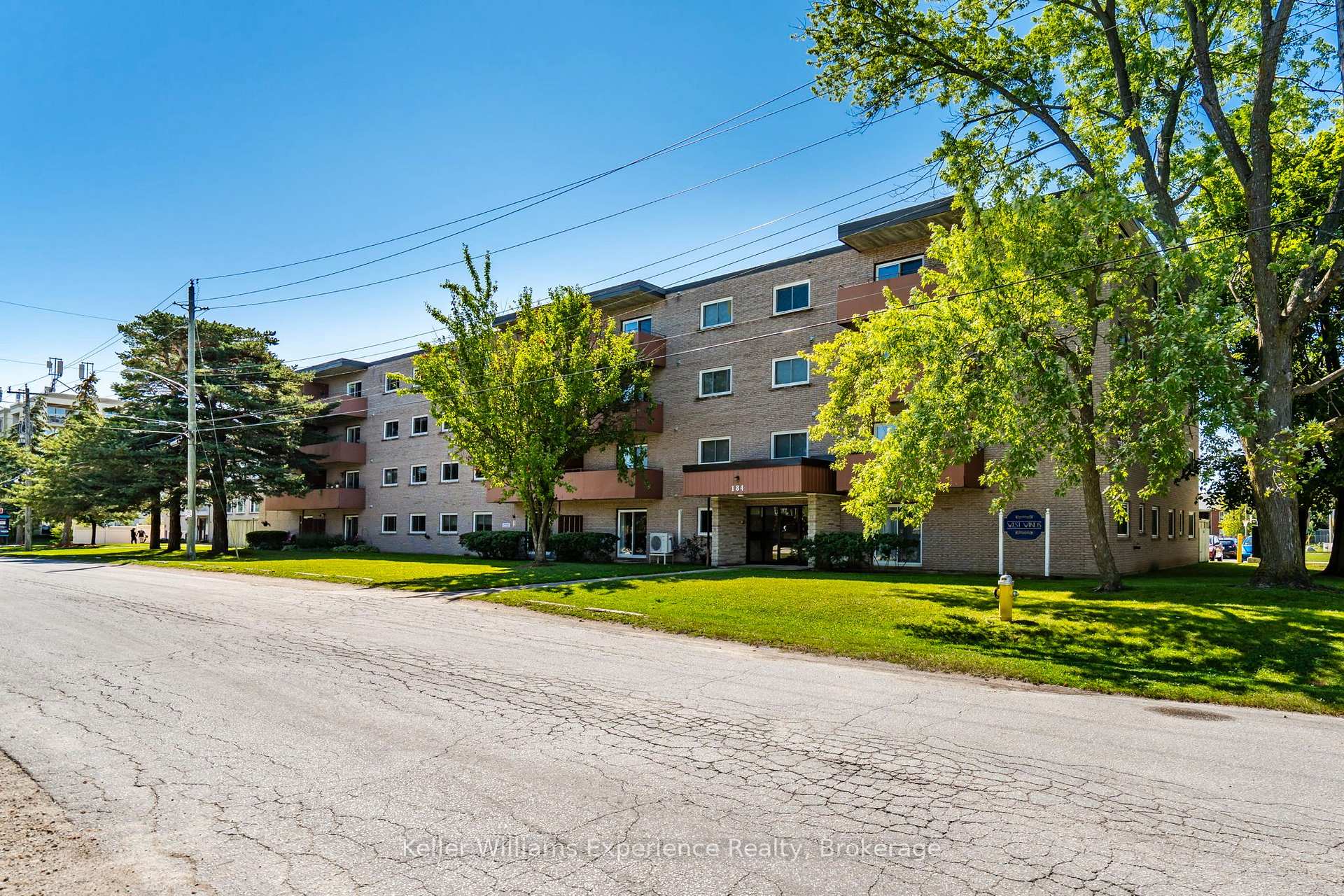 Photo of Unit 203, 184 Eighth Street