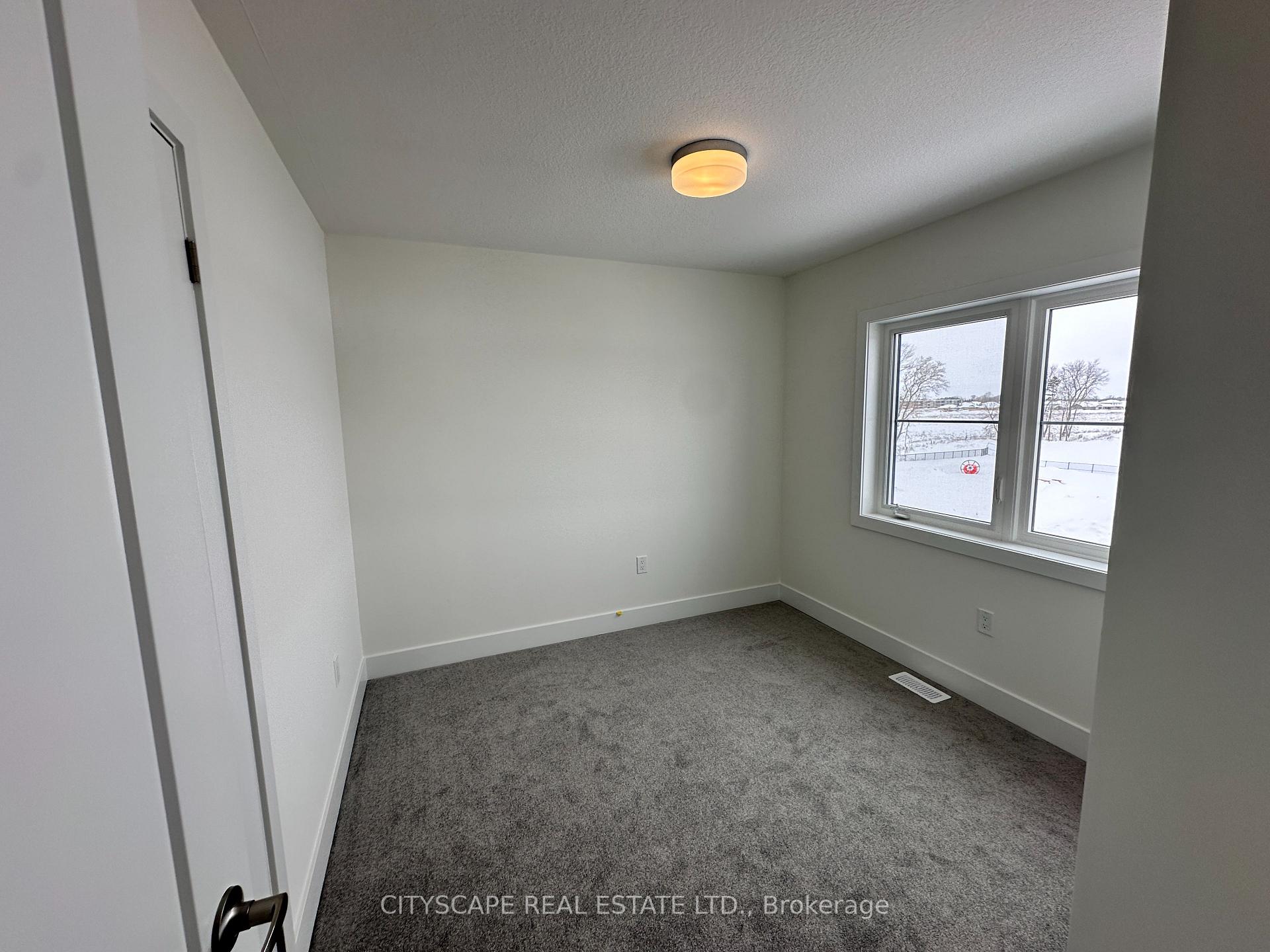 Photo 3 of 48 Balladry Boulevard, Stratford — HOMEH