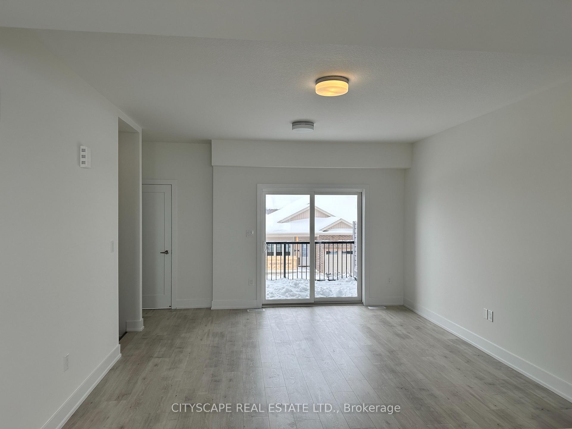 Photo 12 of 48 Balladry Boulevard, Stratford — HOMEH