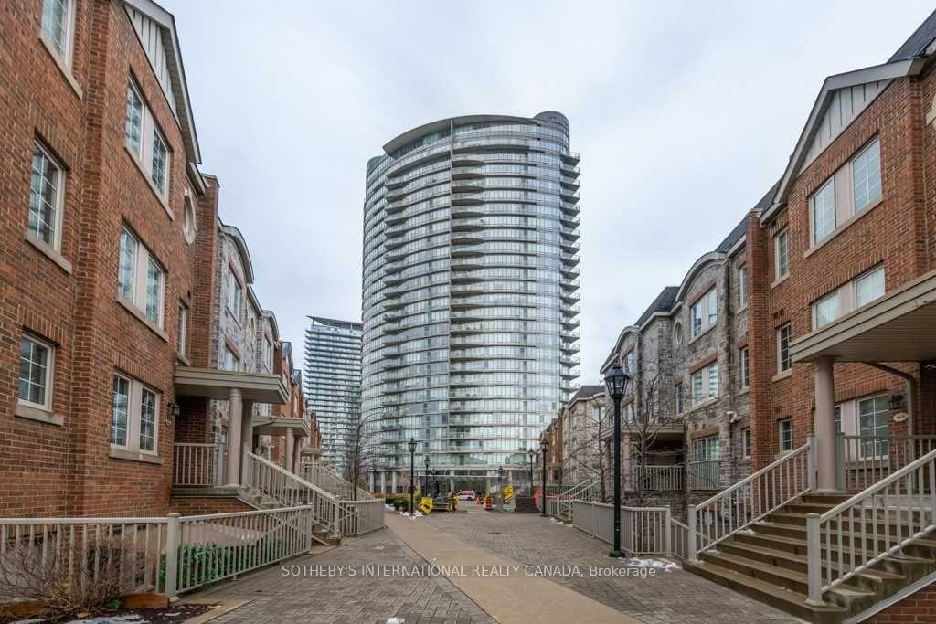 Photo 11 of Unit 2007, 15 Windermere Avenue, Toronto, High Park-Swansea — HOMEH