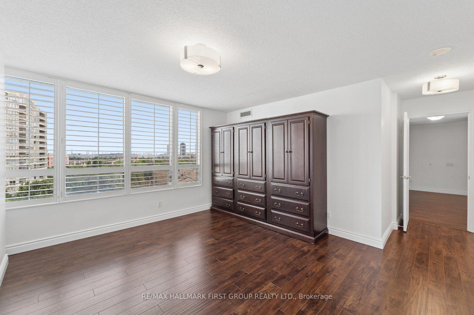 Photo 17 of Unit 908, 1200 The Esplanade N, Pickering, Town Centre — HOMEH