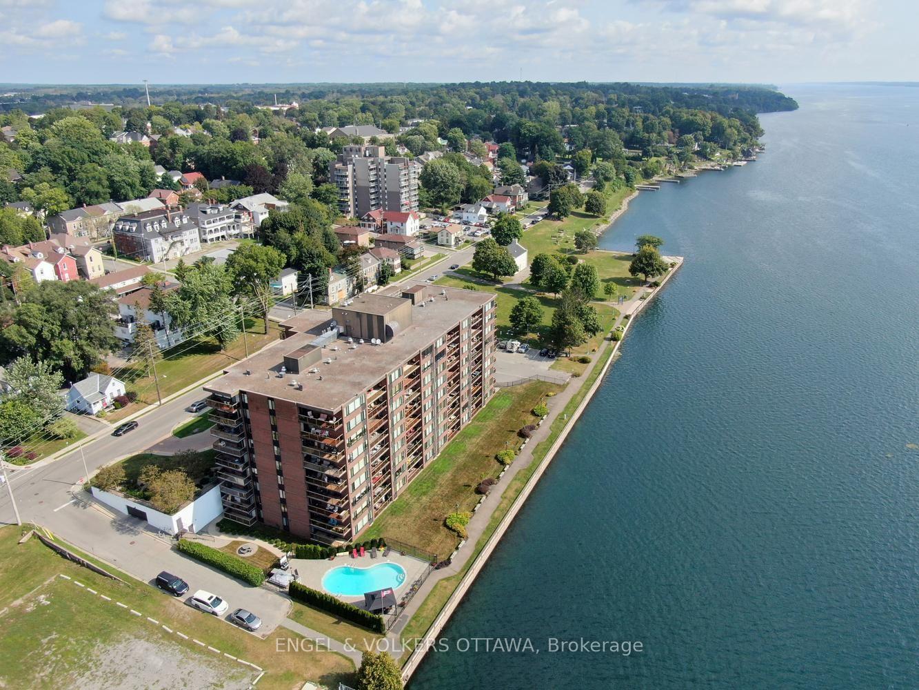 Photo 5 of Unit 110, 55 Water Street E, Brockville, Brockville — HOMEH