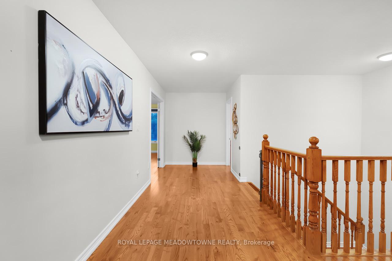 Photo 26 of 475 Valridge Drive, Hamilton, Ancaster — HOMEH