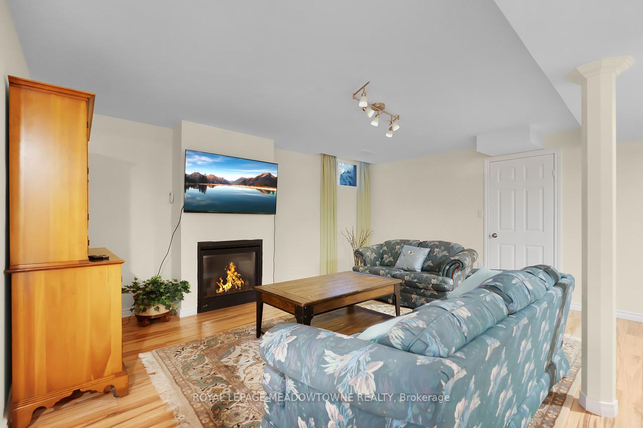 Photo 46 of 475 Valridge Drive, Hamilton, Ancaster — HOMEH