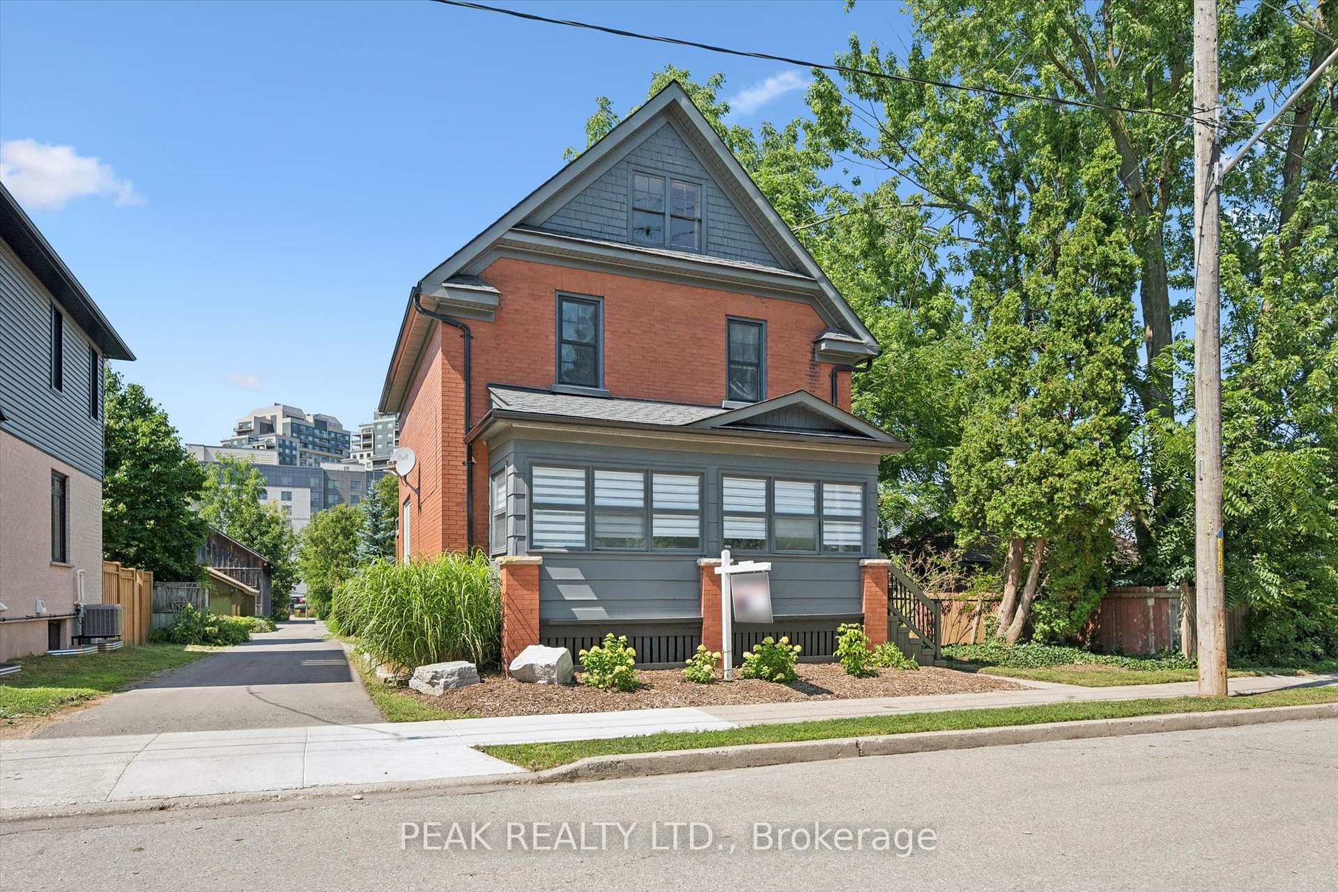 Photo 3 of 100 Dawson Street, Waterloo, Uptown West — HOMEH