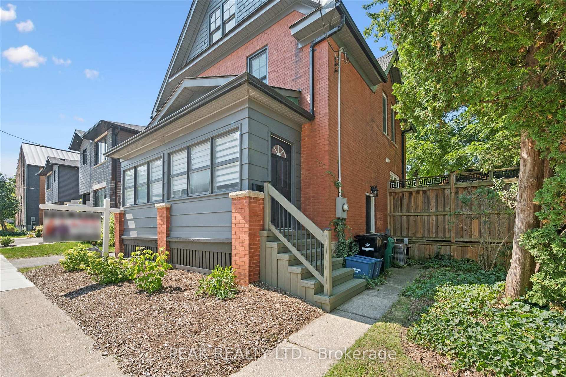Photo 4 of 100 Dawson Street, Waterloo, Uptown West — HOMEH