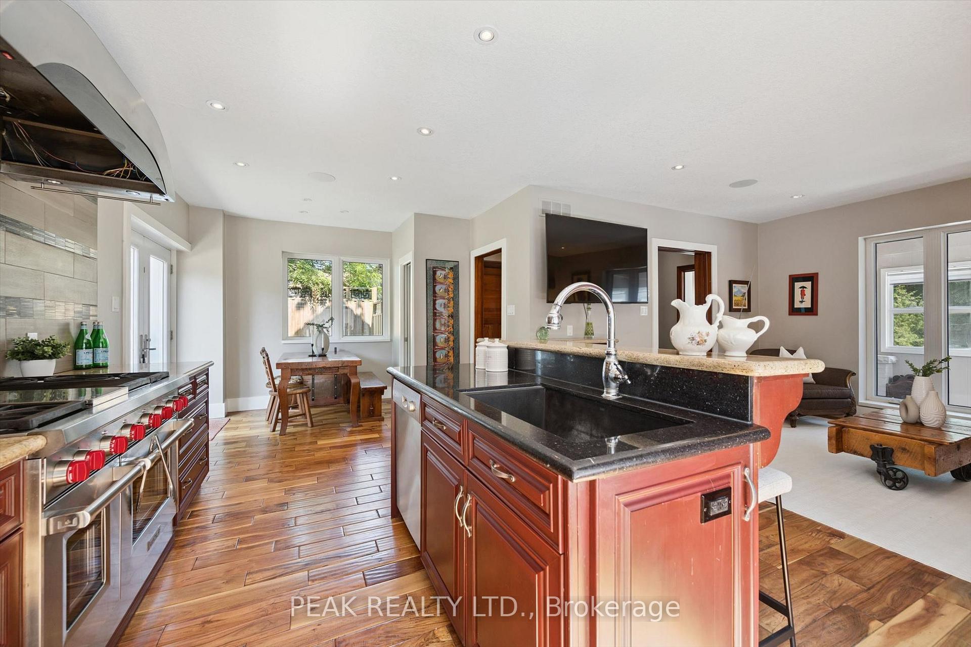 Photo 14 of 100 Dawson Street, Waterloo, Uptown West — HOMEH