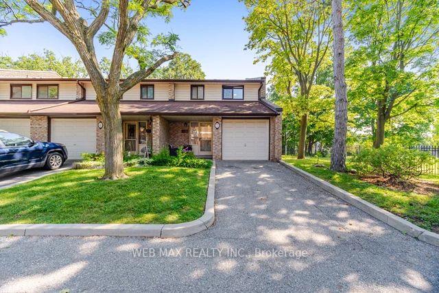 Front of Unit 7, 2020 South Millway