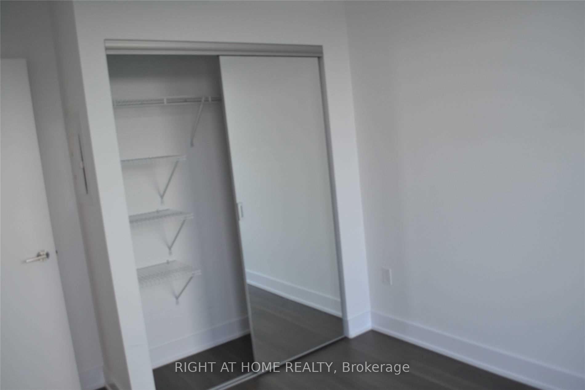 Photo 9 of Unit 5604, 30 Shore Breeze Dr, Etobicoke, Mimico — HOMEH