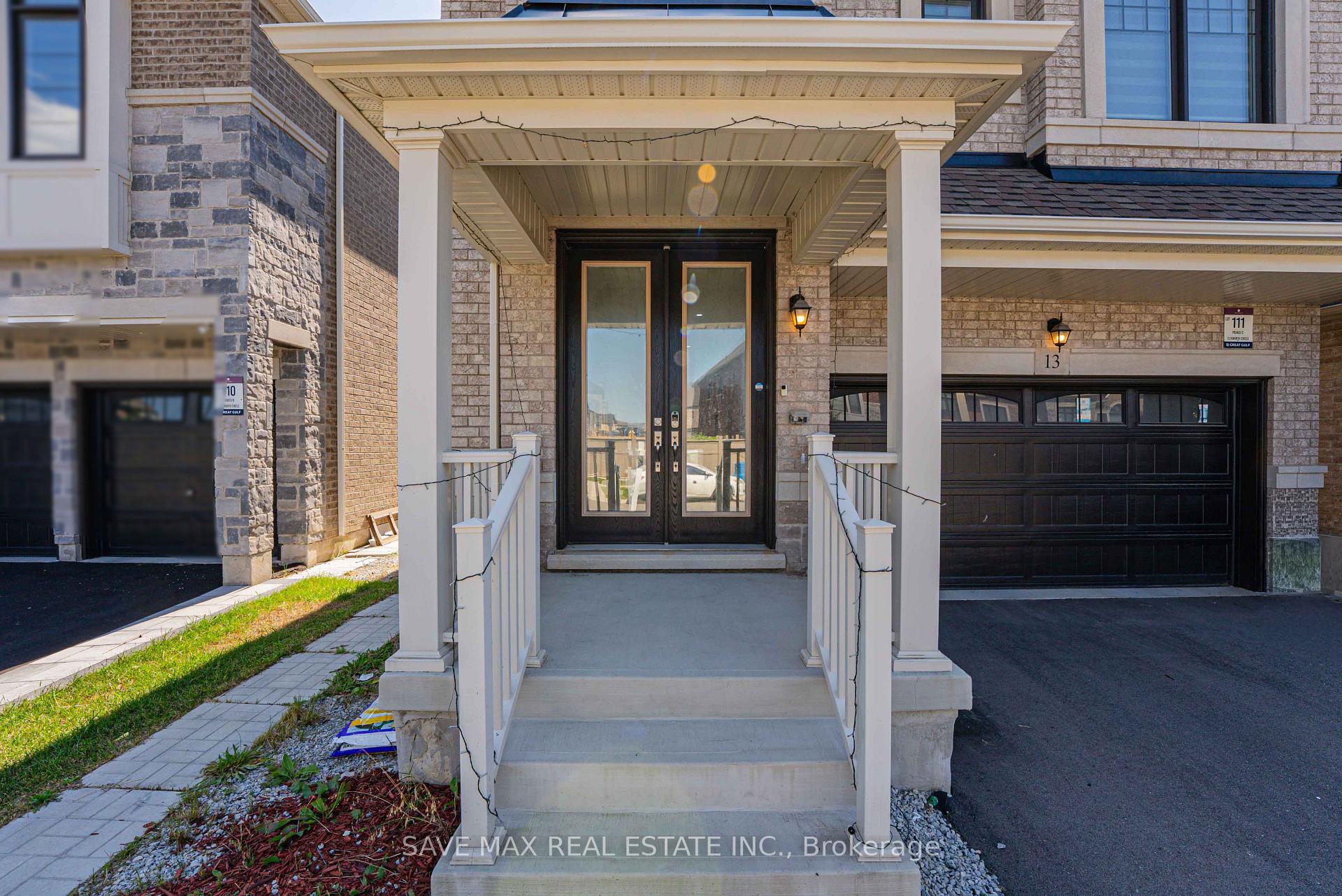 Photo 4 of 13 Ixworth Circle, Brampton, Bram West — HOMEH