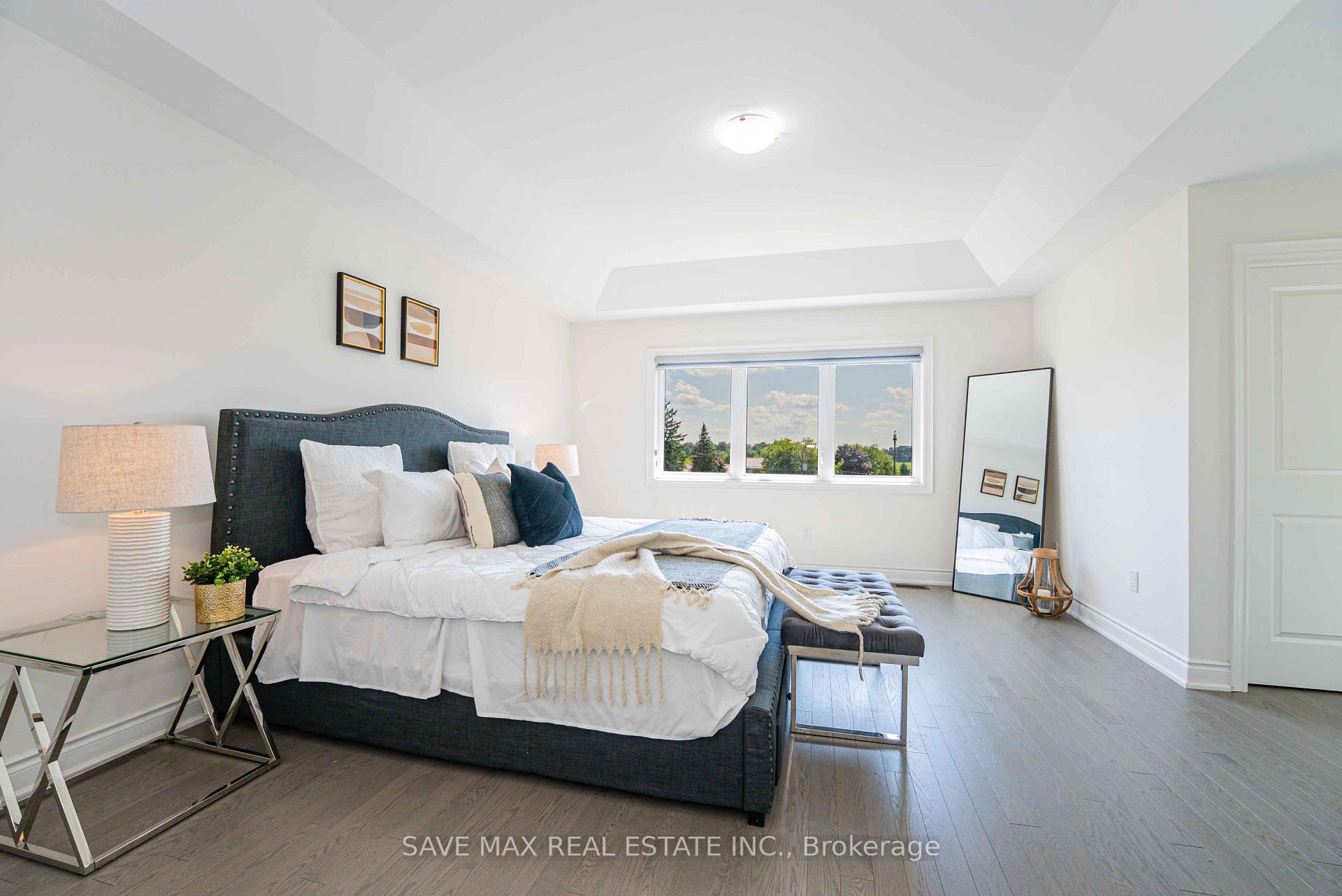 Photo 23 of 13 Ixworth Circle, Brampton, Bram West — HOMEH