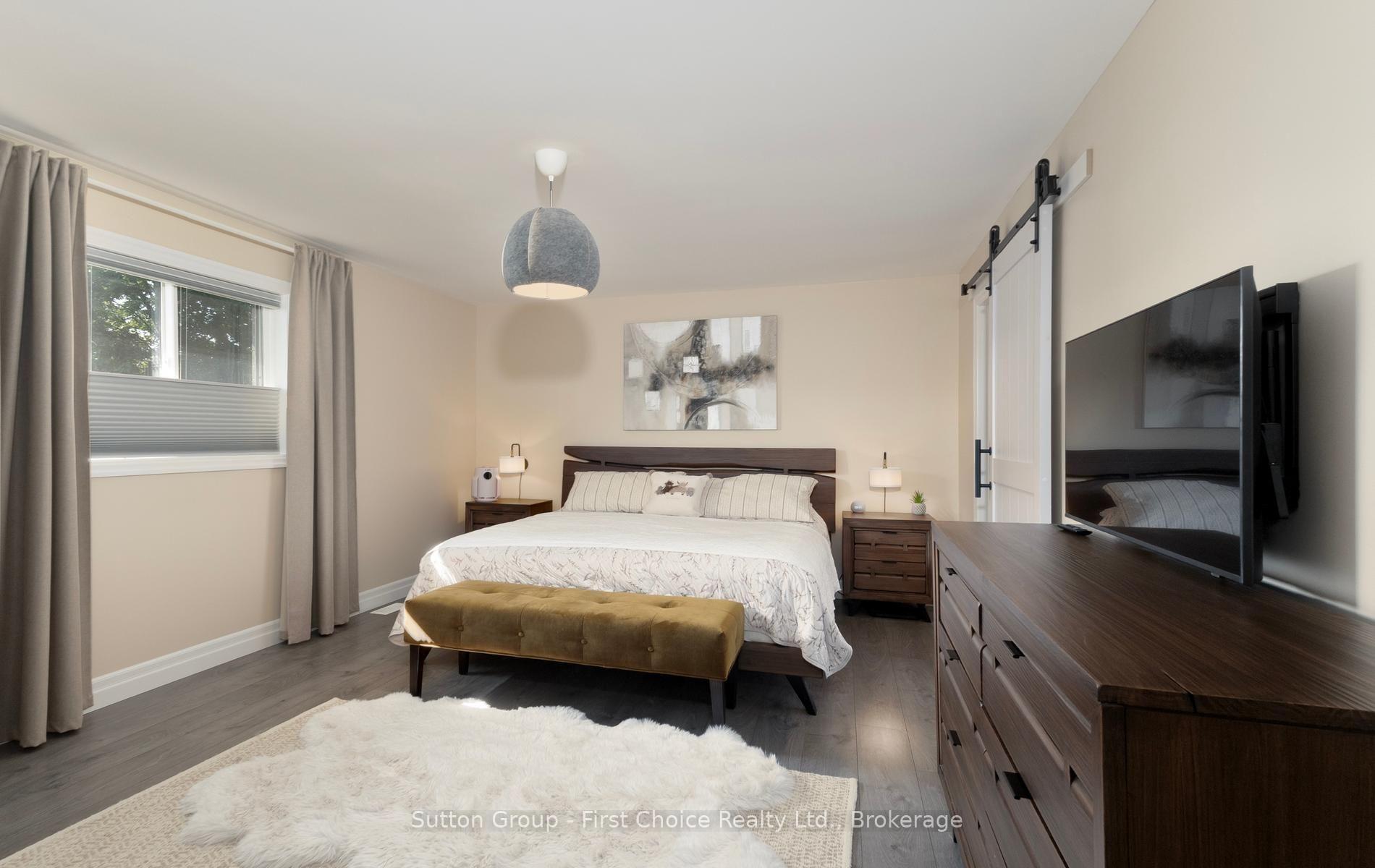 Photo 18 of 247 Sunset Drive, West Perth, Mitchell — HOMEH