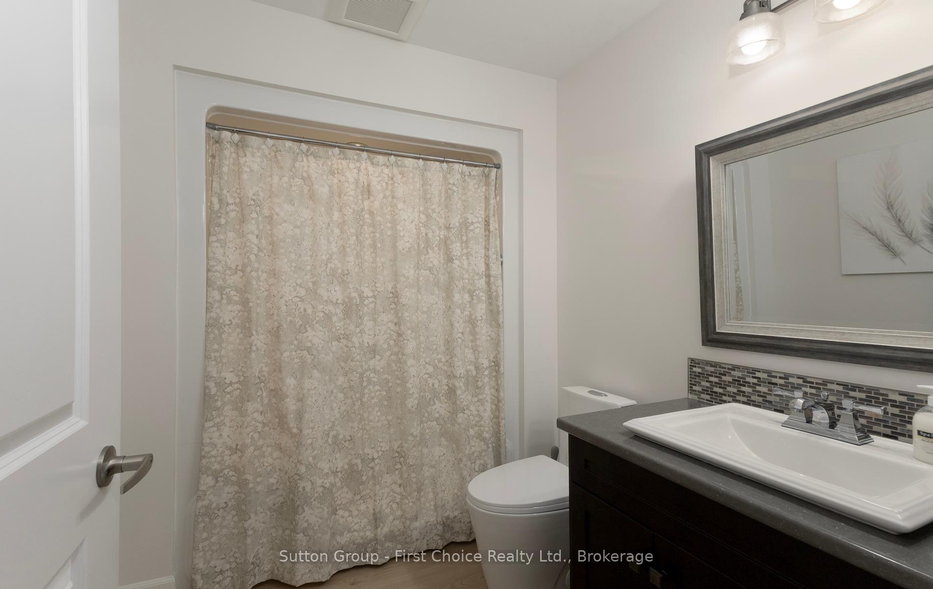 Photo 26 of 247 Sunset Drive, West Perth, Mitchell — HOMEH
