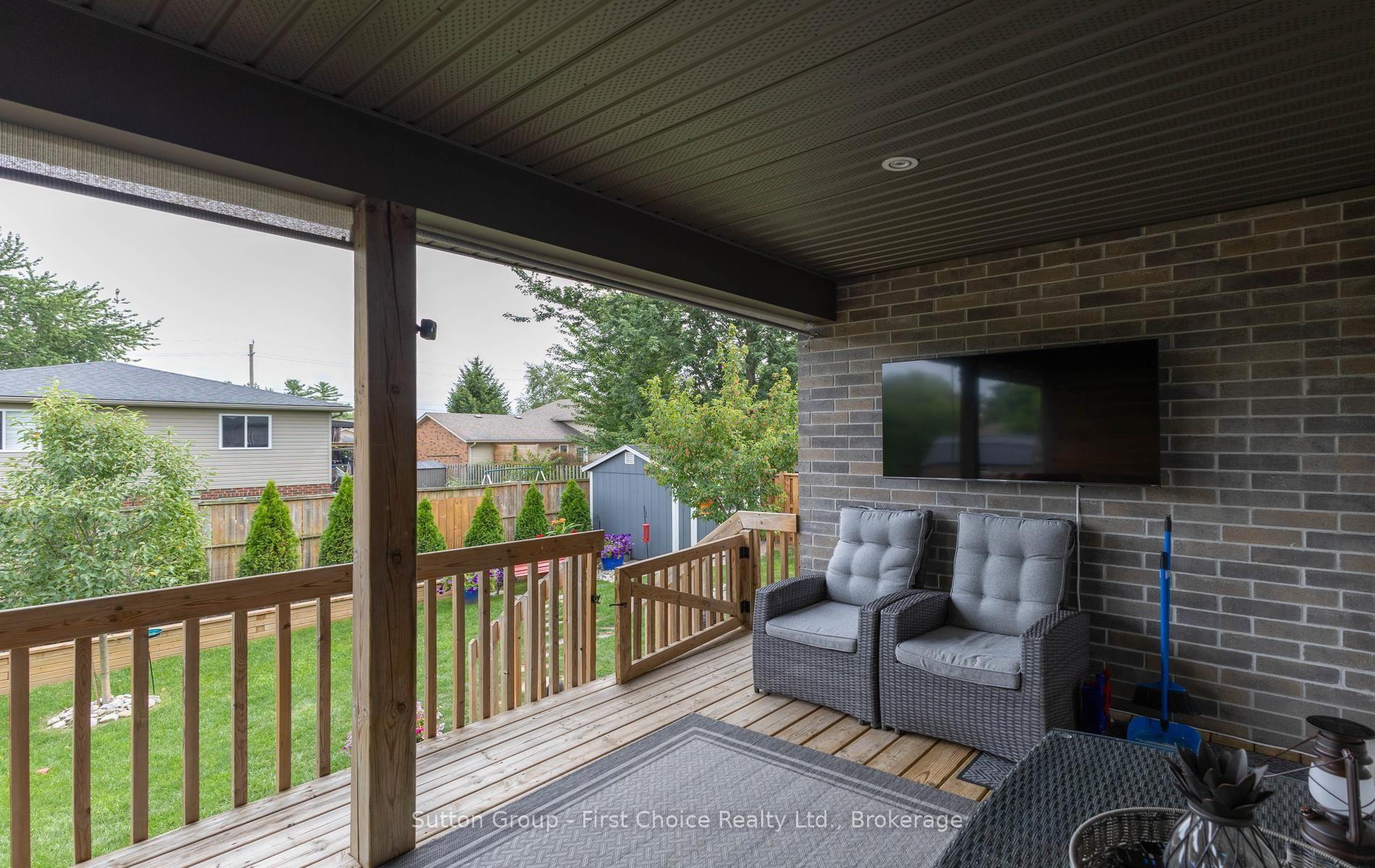 Photo 41 of 247 Sunset Drive, West Perth, Mitchell — HOMEH