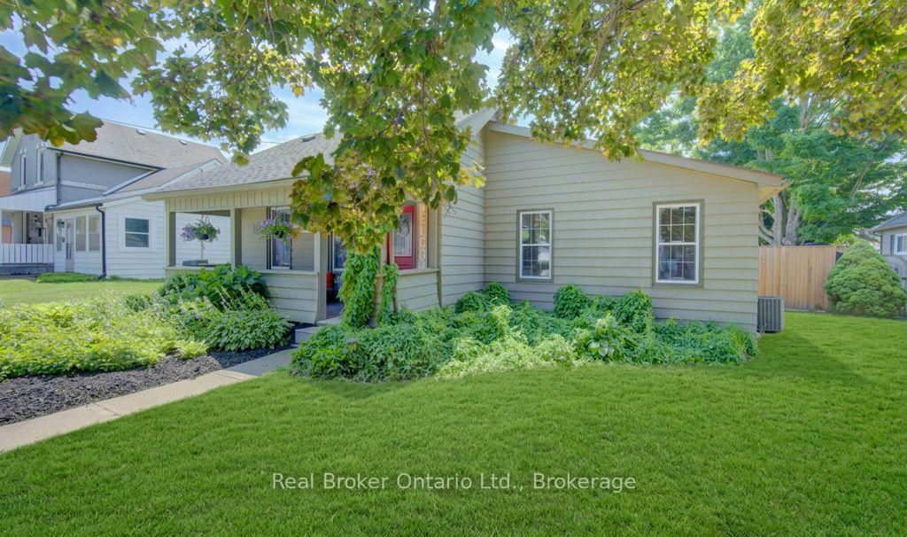 Photo 3 of 4 Wellington Street, Brant, Paris — HOMEH