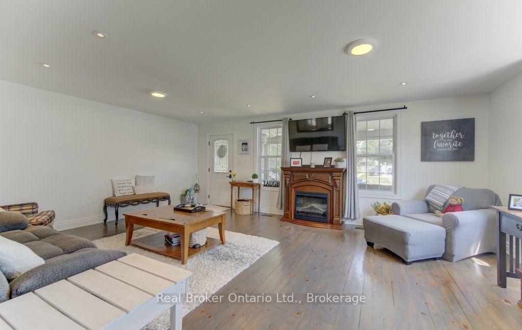 Photo 9 of 4 Wellington Street, Brant, Paris — HOMEH