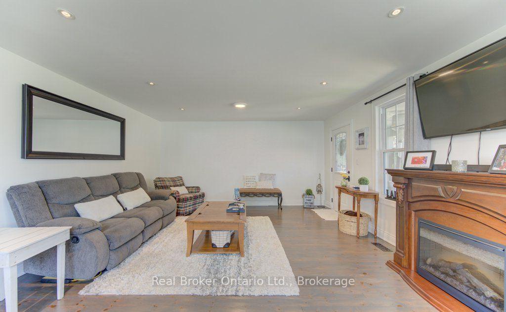 Photo 10 of 4 Wellington Street, Brant, Paris — HOMEH
