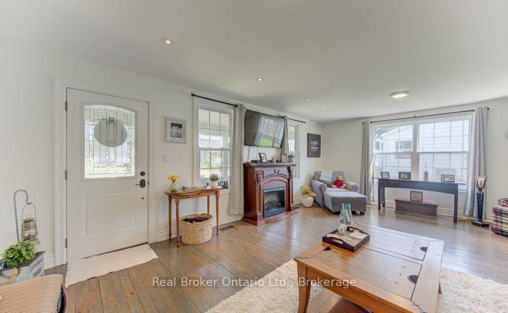 Photo 12 of 4 Wellington Street, Brant, Paris — HOMEH