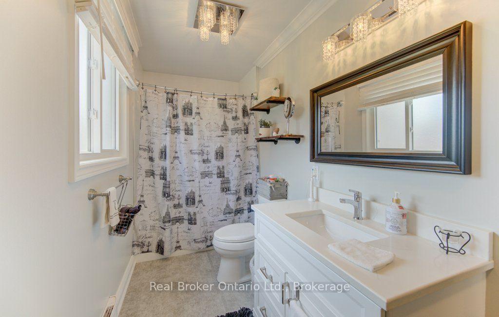 Photo 18 of 4 Wellington Street, Brant, Paris — HOMEH