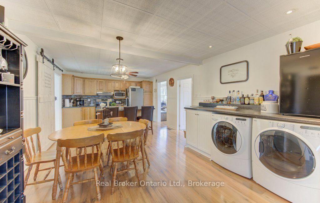 Photo 19 of 4 Wellington Street, Brant, Paris — HOMEH