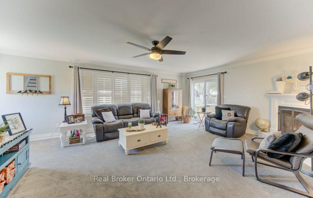 Photo 20 of 4 Wellington Street, Brant, Paris — HOMEH