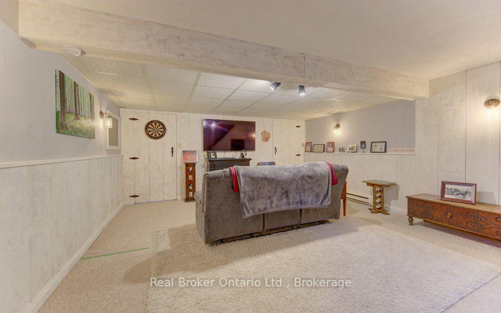 Photo 32 of 4 Wellington Street, Brant, Paris — HOMEH