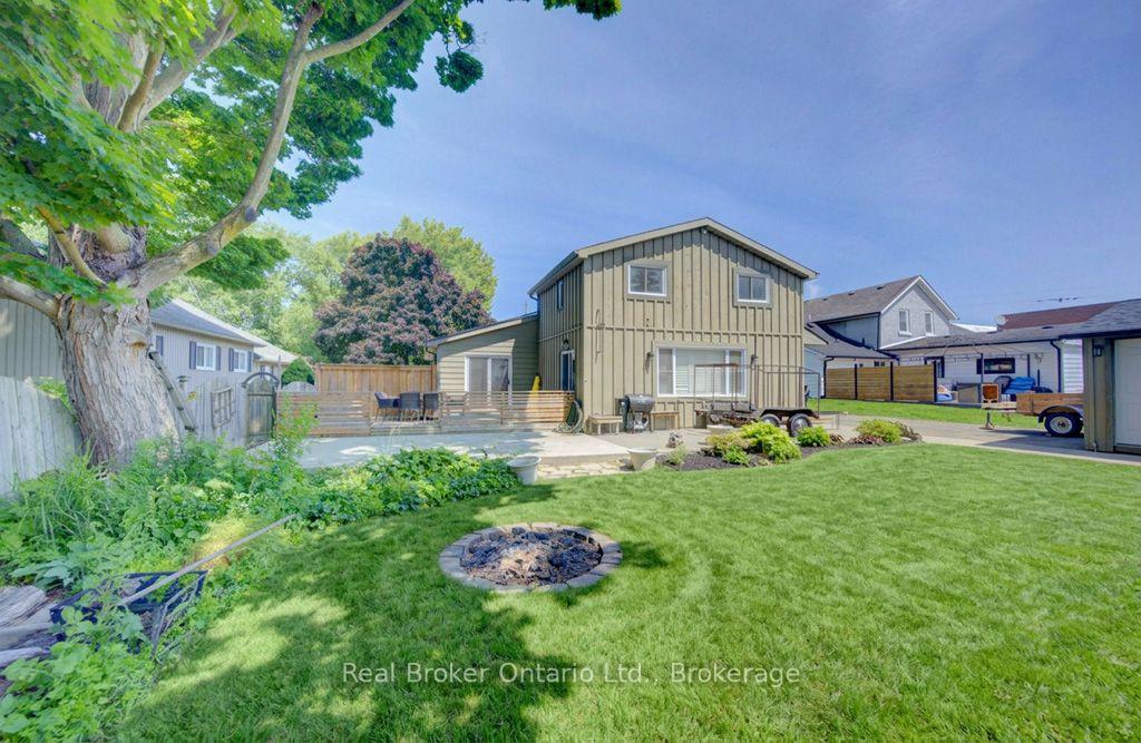 Photo 39 of 4 Wellington Street, Brant, Paris — HOMEH
