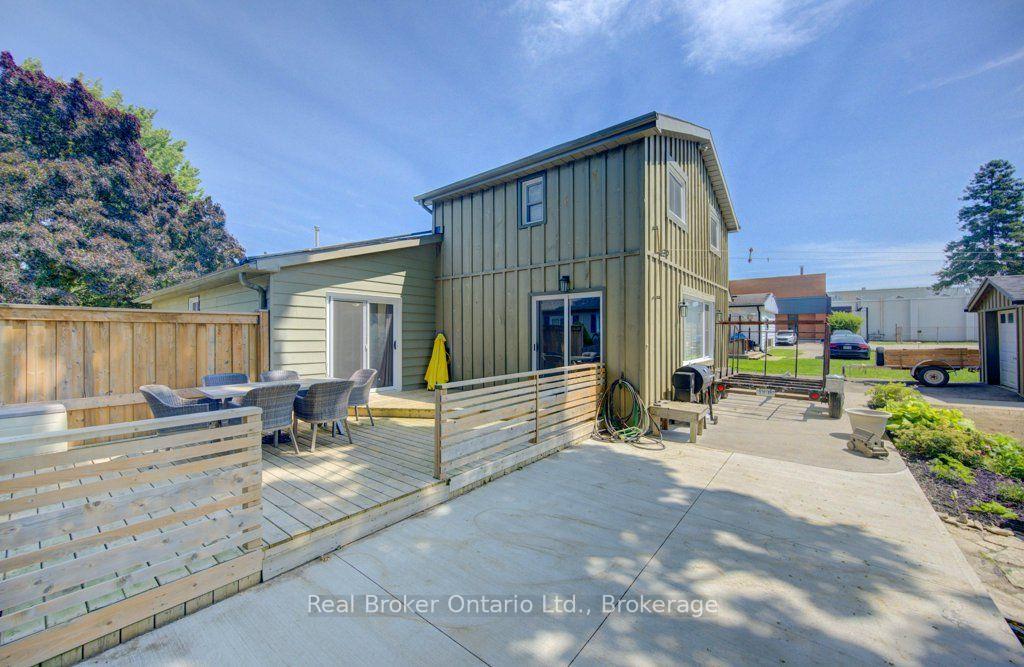 Photo 40 of 4 Wellington Street, Brant, Paris — HOMEH