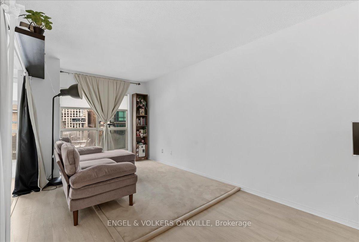 Photo 14 of Unit 1811, 25 The Esplanade, Toronto, Waterfront Communities — HOMEH