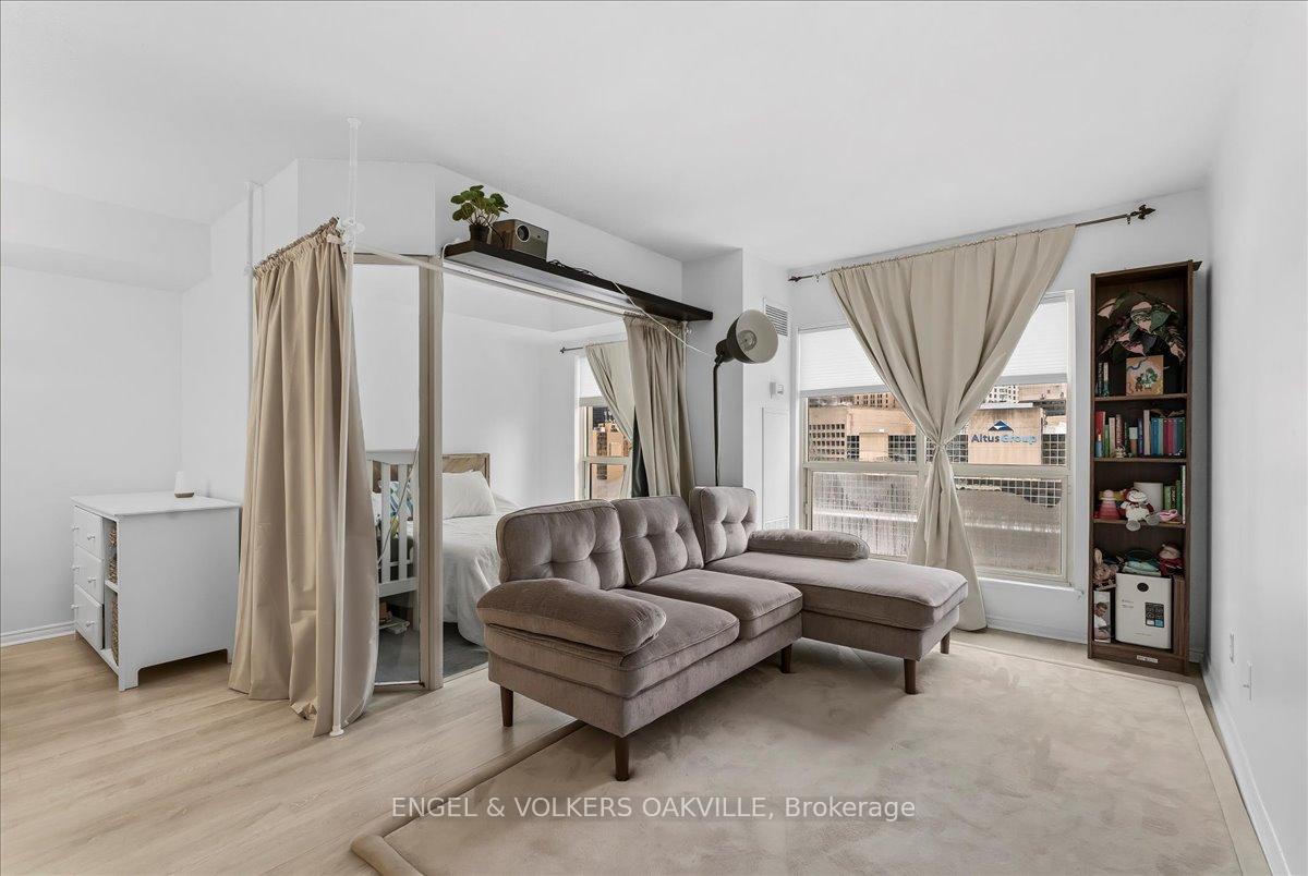 Photo 15 of Unit 1811, 25 The Esplanade, Toronto, Waterfront Communities — HOMEH