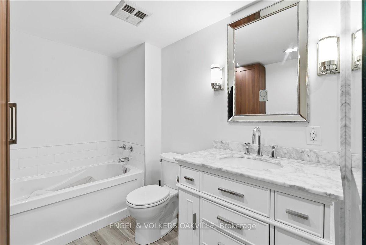 Photo 21 of Unit 1811, 25 The Esplanade, Toronto, Waterfront Communities — HOMEH