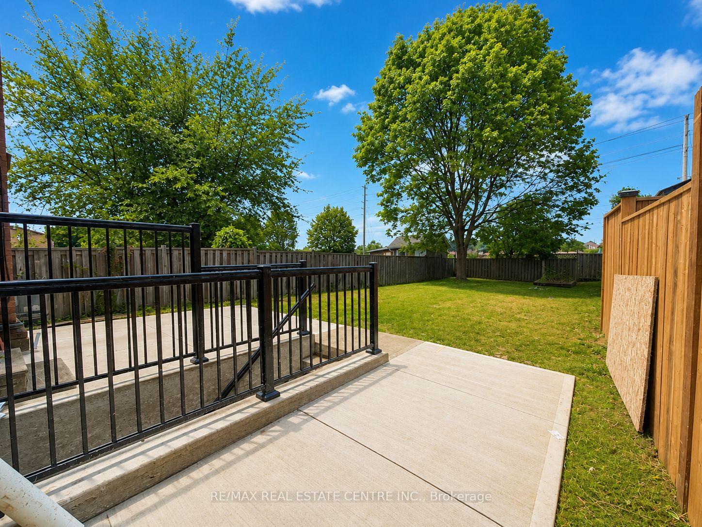 Photo 49 of 62 Bramhall Circle, Brampton, Madoc — HOMEH