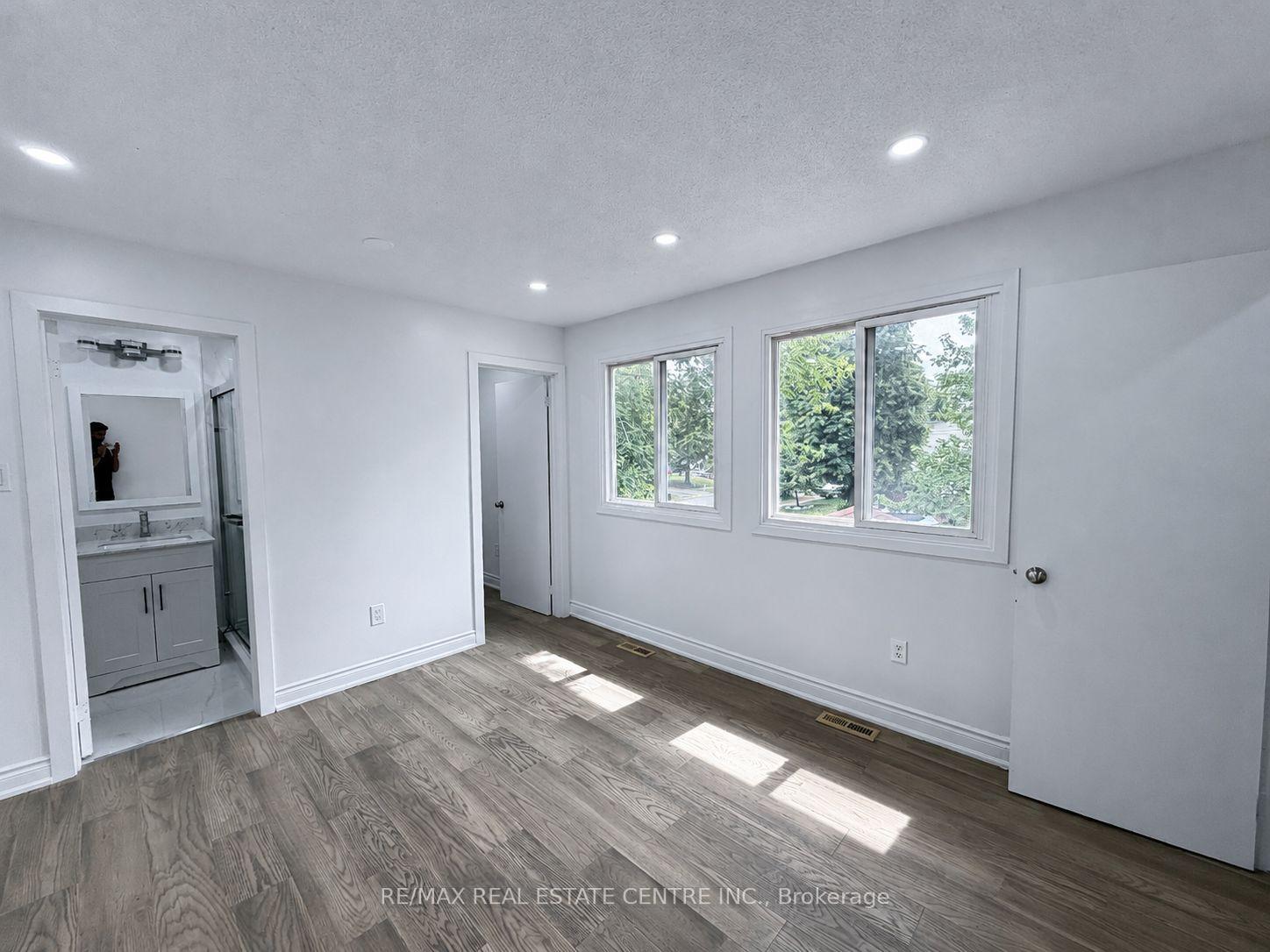 Photo 28 of 62 Bramhall Circle, Brampton, Madoc — HOMEH