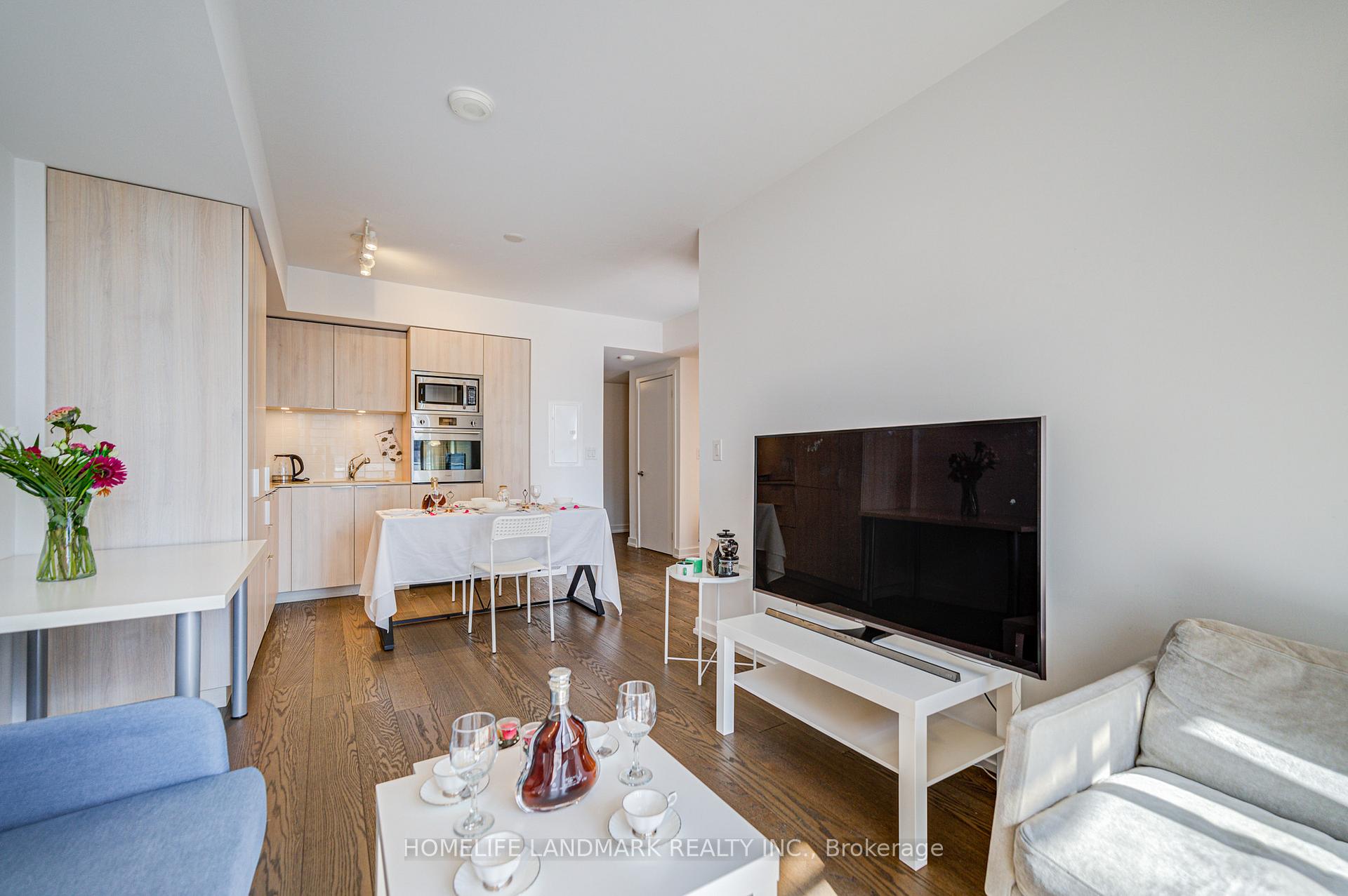 Photo 17 of Unit 1106, 11 Wellesley Street W, Toronto, Bay Street Corridor — HOMEH