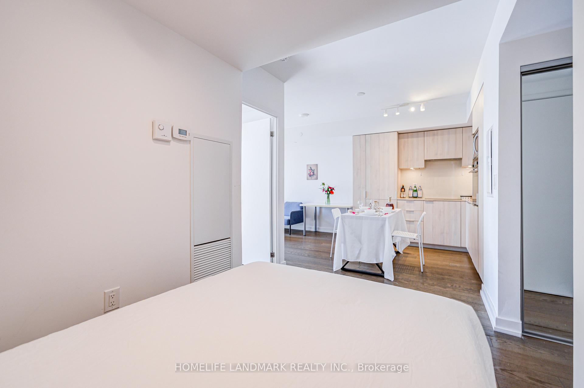 Photo 20 of Unit 1106, 11 Wellesley Street W, Toronto, Bay Street Corridor — HOMEH