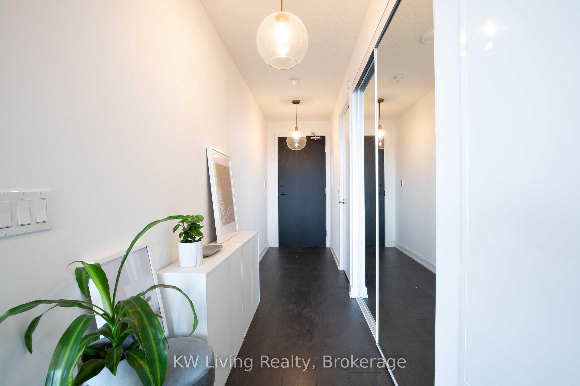Photo 10 of Unit 316, 125 Redpath Avenue, Toronto, Mount Pleasant West — HOMEH