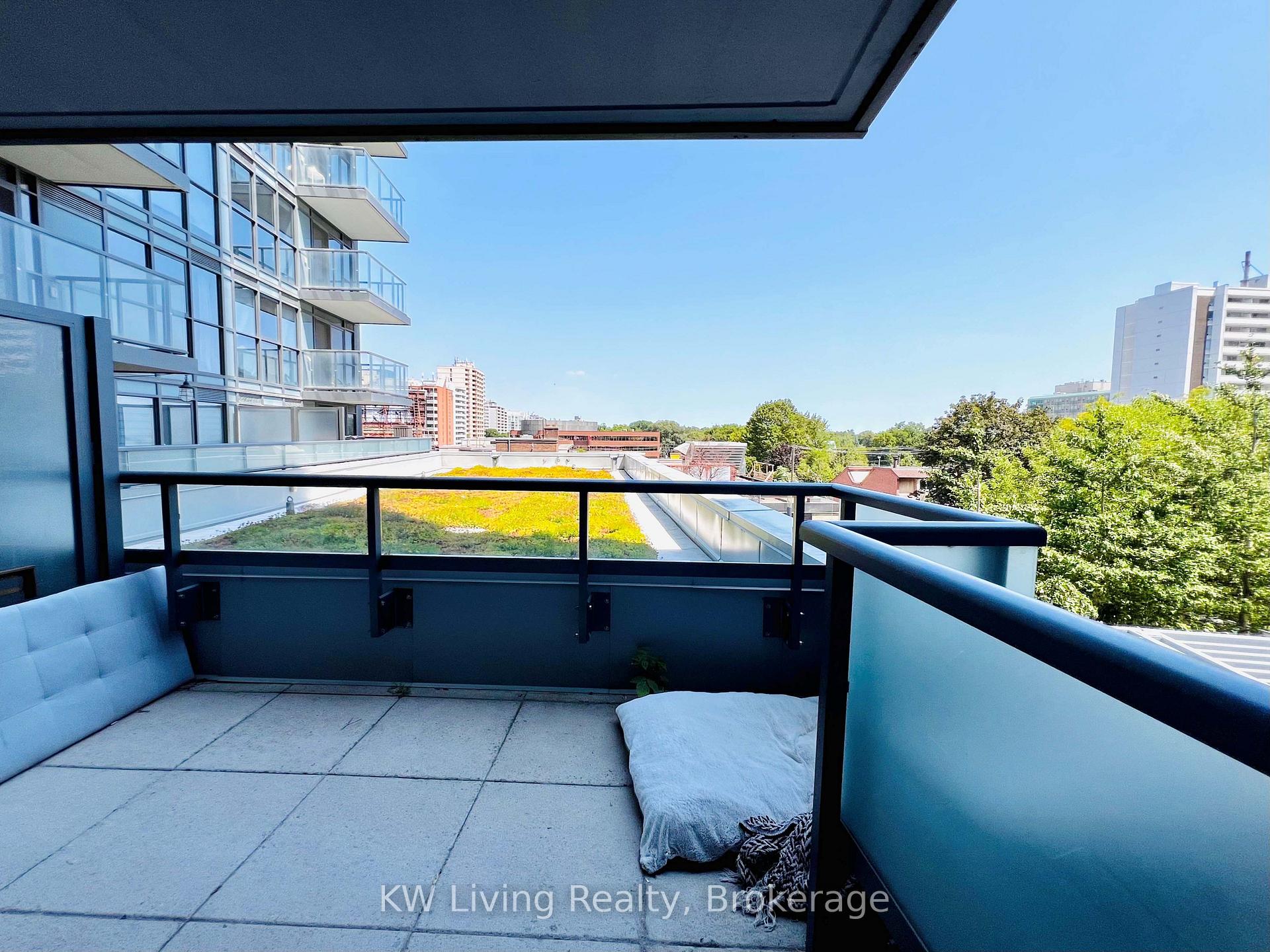 Photo 12 of Unit 316, 125 Redpath Avenue, Toronto, Mount Pleasant West — HOMEH