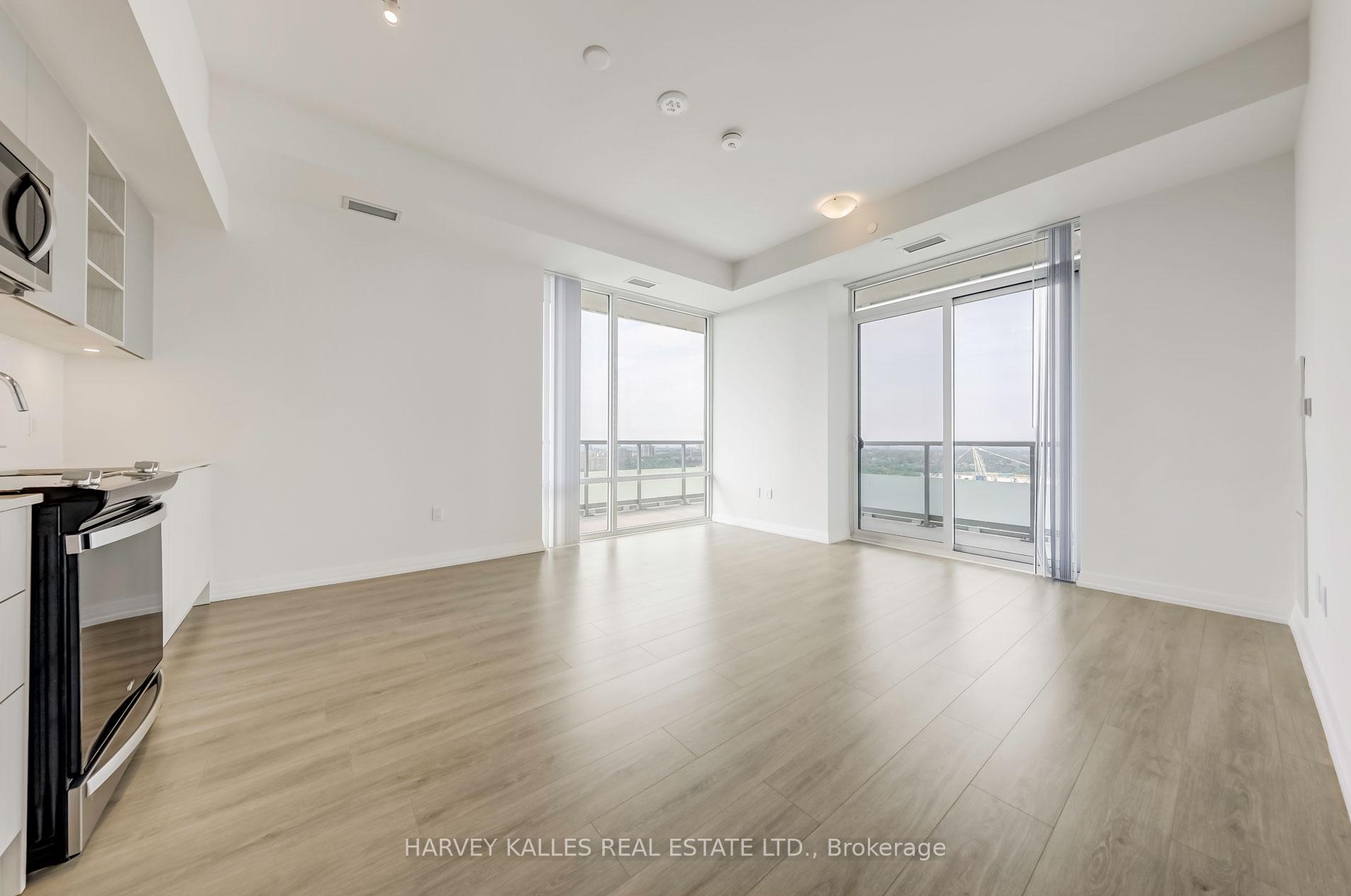 Photo 5 of Unit LPH19, 50 Dunfield Avenue, Toronto, Mount Pleasant West — HOMEH