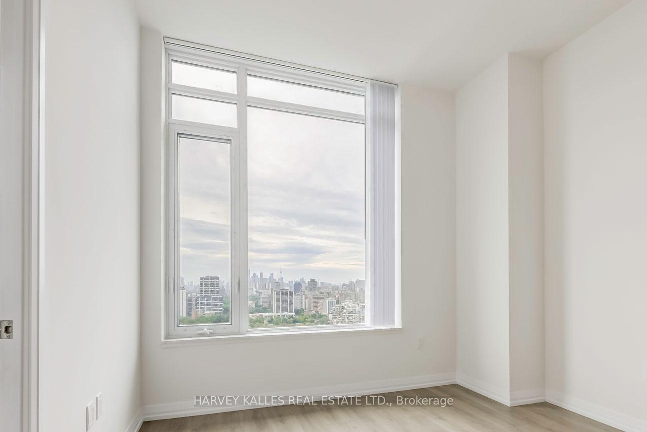 Photo 15 of Unit LPH19, 50 Dunfield Avenue, Toronto, Mount Pleasant West — HOMEH