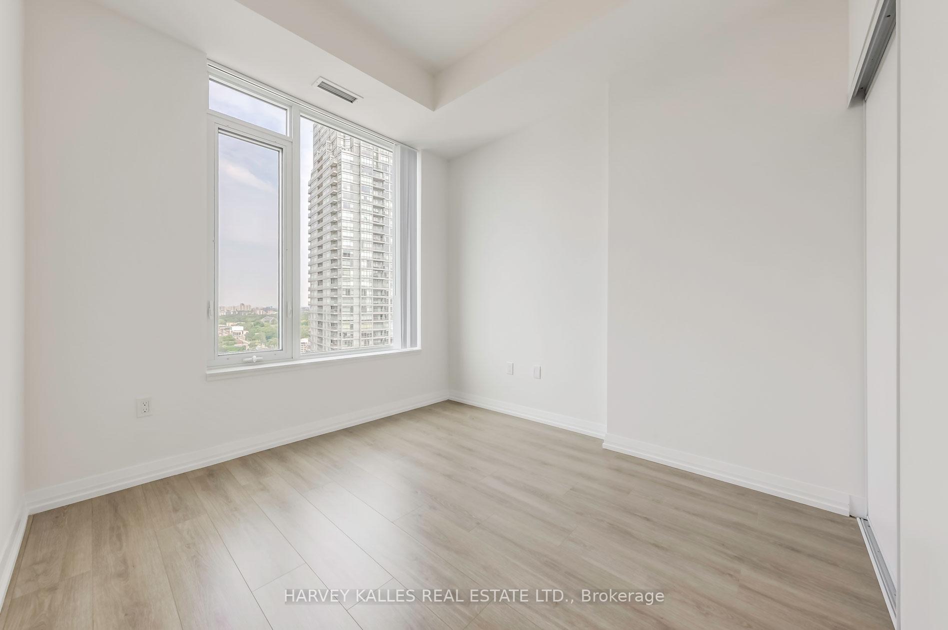 Photo 16 of Unit LPH19, 50 Dunfield Avenue, Toronto, Mount Pleasant West — HOMEH