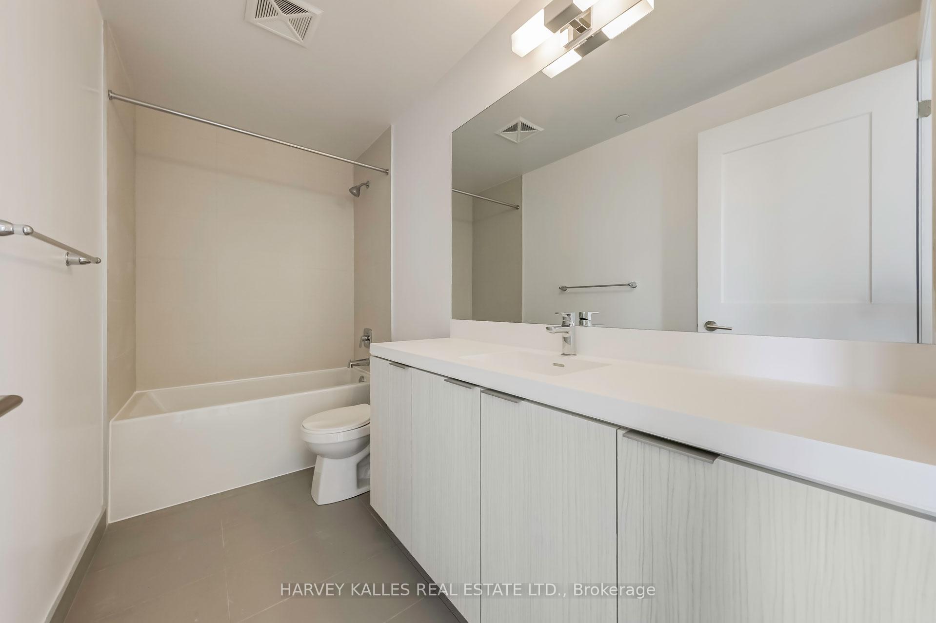 Photo 20 of Unit LPH19, 50 Dunfield Avenue, Toronto, Mount Pleasant West — HOMEH