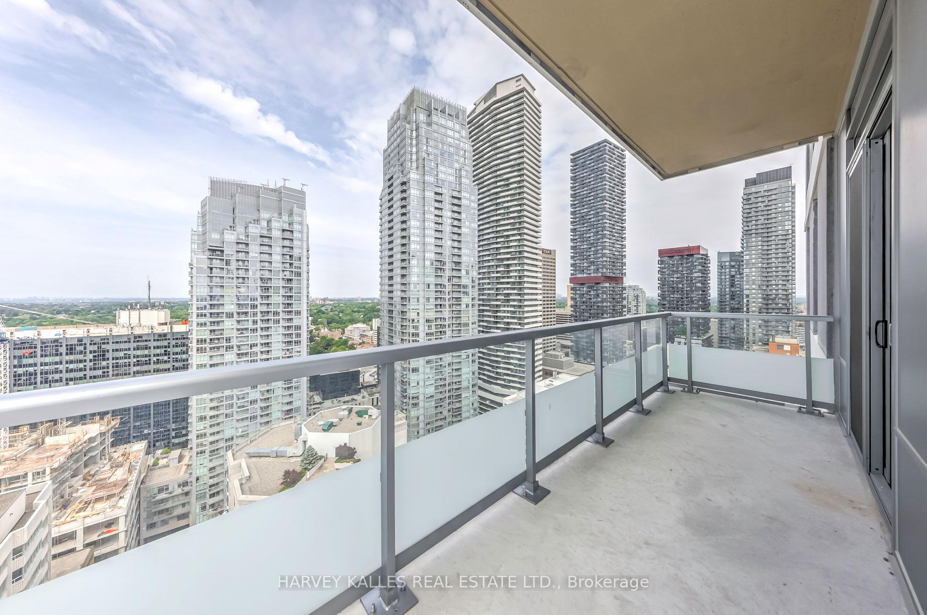 Photo 26 of Unit LPH19, 50 Dunfield Avenue, Toronto, Mount Pleasant West — HOMEH