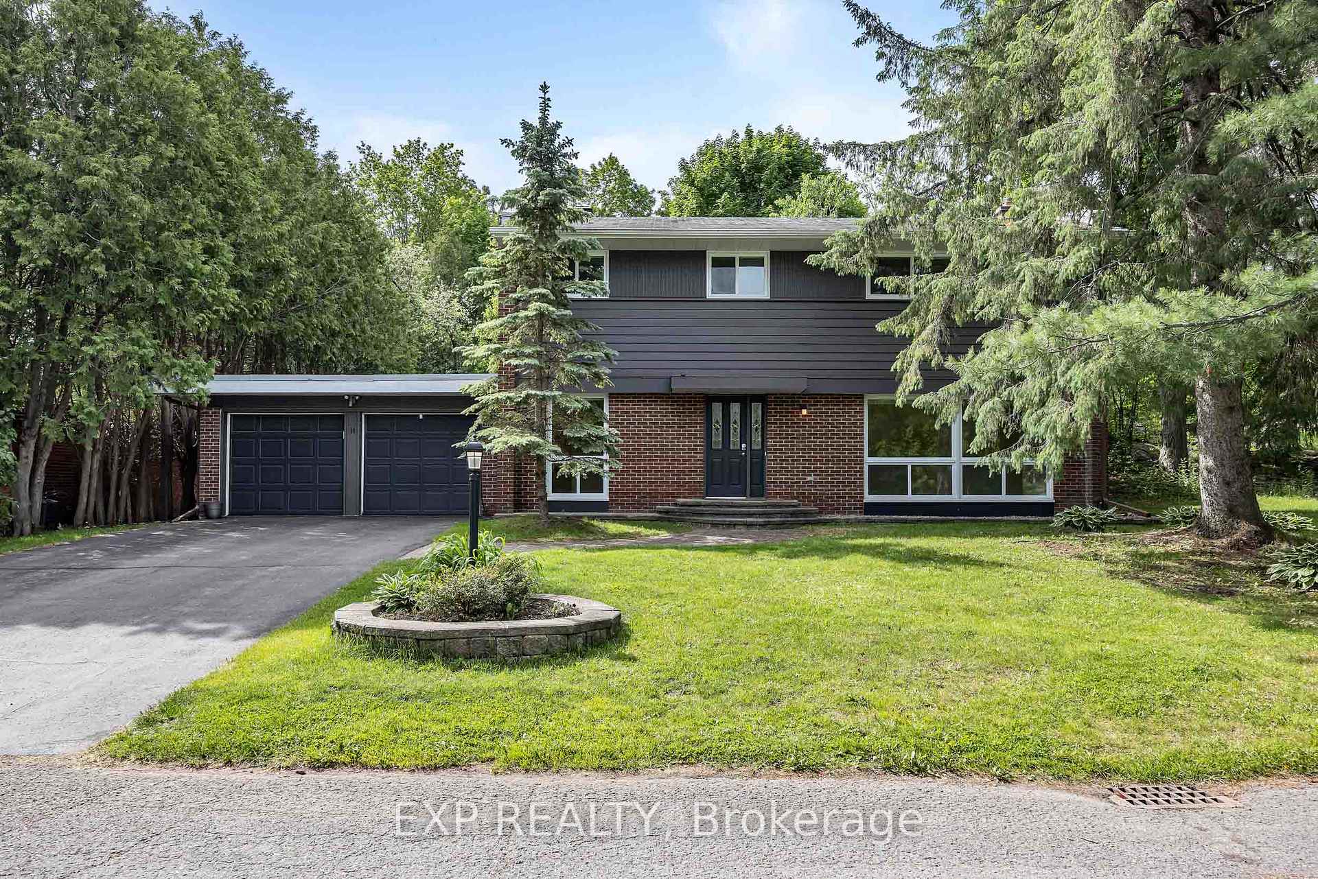 Photo 1 of 14 Carr Crescent, Ottawa, Kanata - Beaverbrook — HOMEH