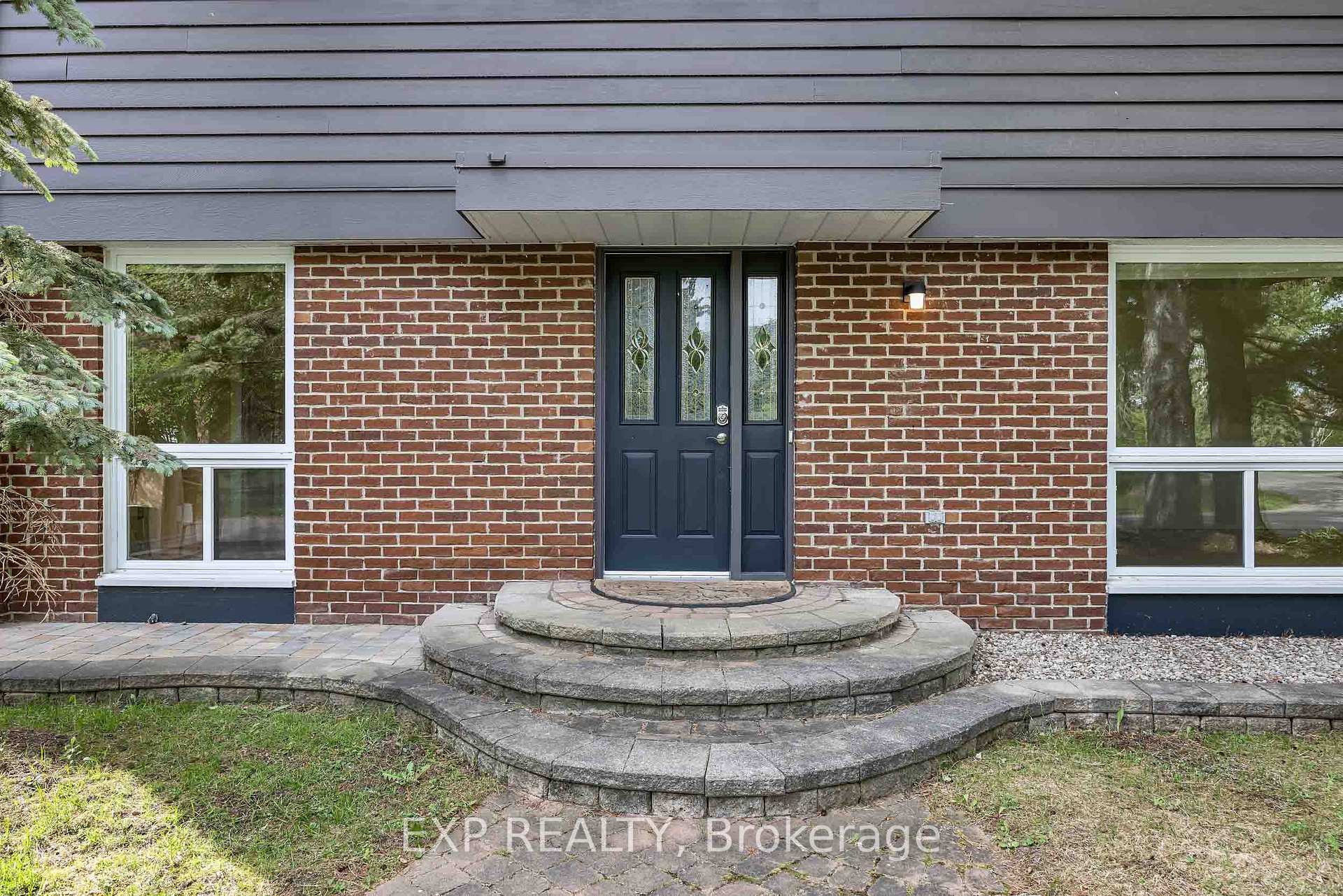 Photo 4 of 14 Carr Crescent, Ottawa, Kanata - Beaverbrook — HOMEH
